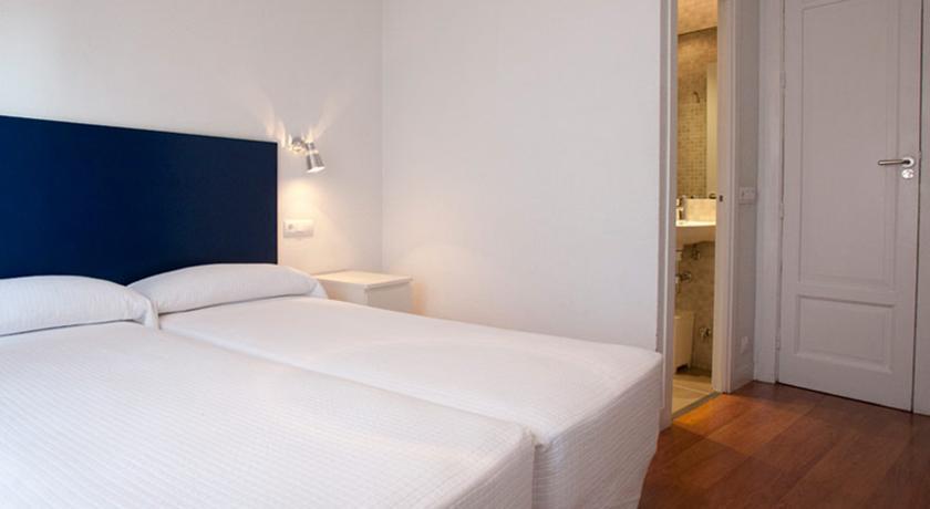 Hostal Santa Isabel Madrid Cameră foto